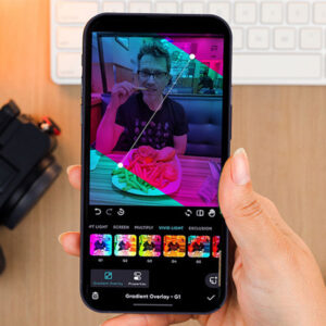 با ۴ برنامه عکاسی خاص و کمترشناخته‌شده برای اندروید و آیفون آشنا می‌شوید که فیلترها، تنظیمات و امکانات حرفه‌ای ارائه می‌دهند.